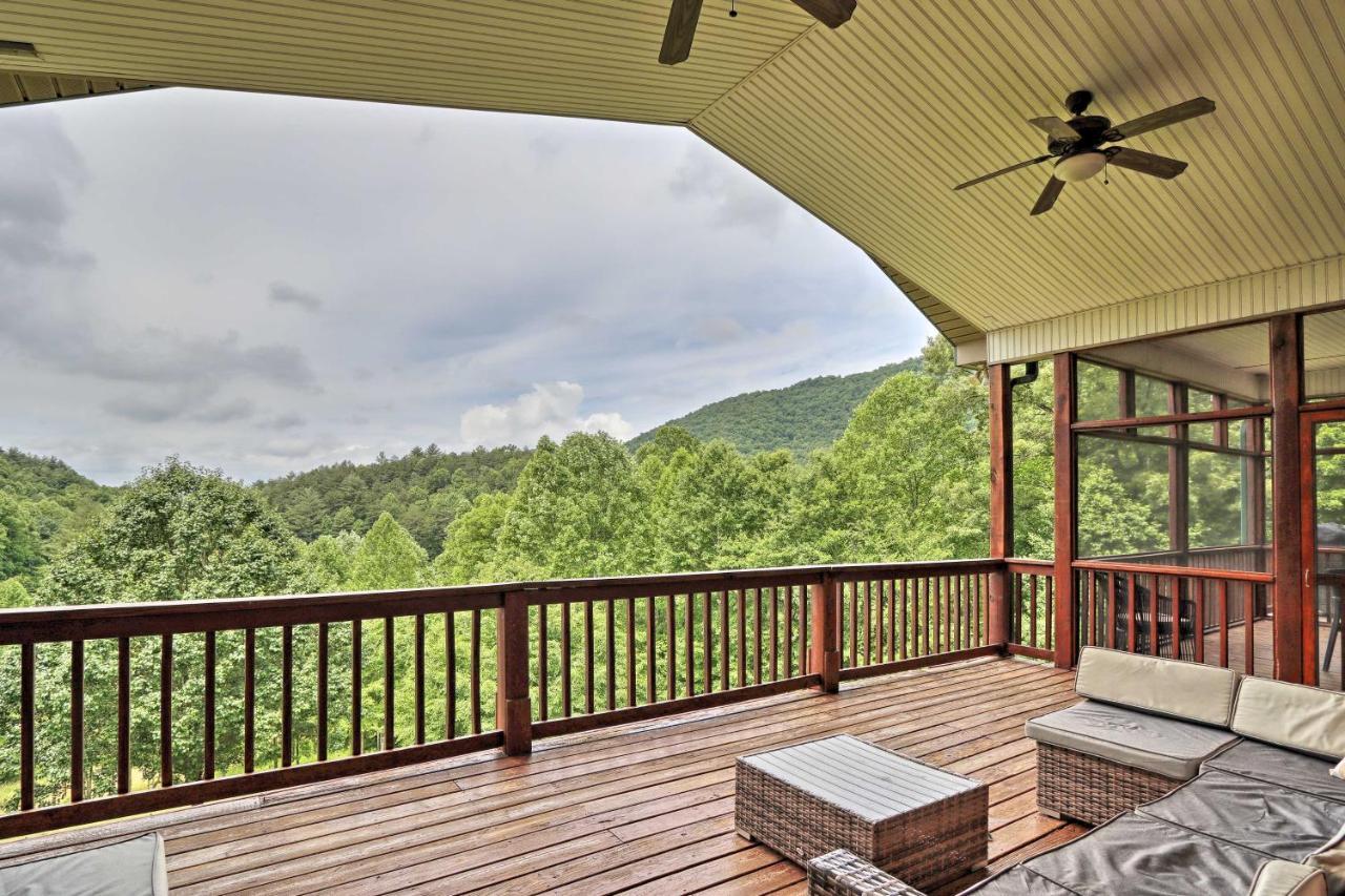 Expansive Home On 16 Acres With Smoky Mountain Views Murphy Kültér fotó