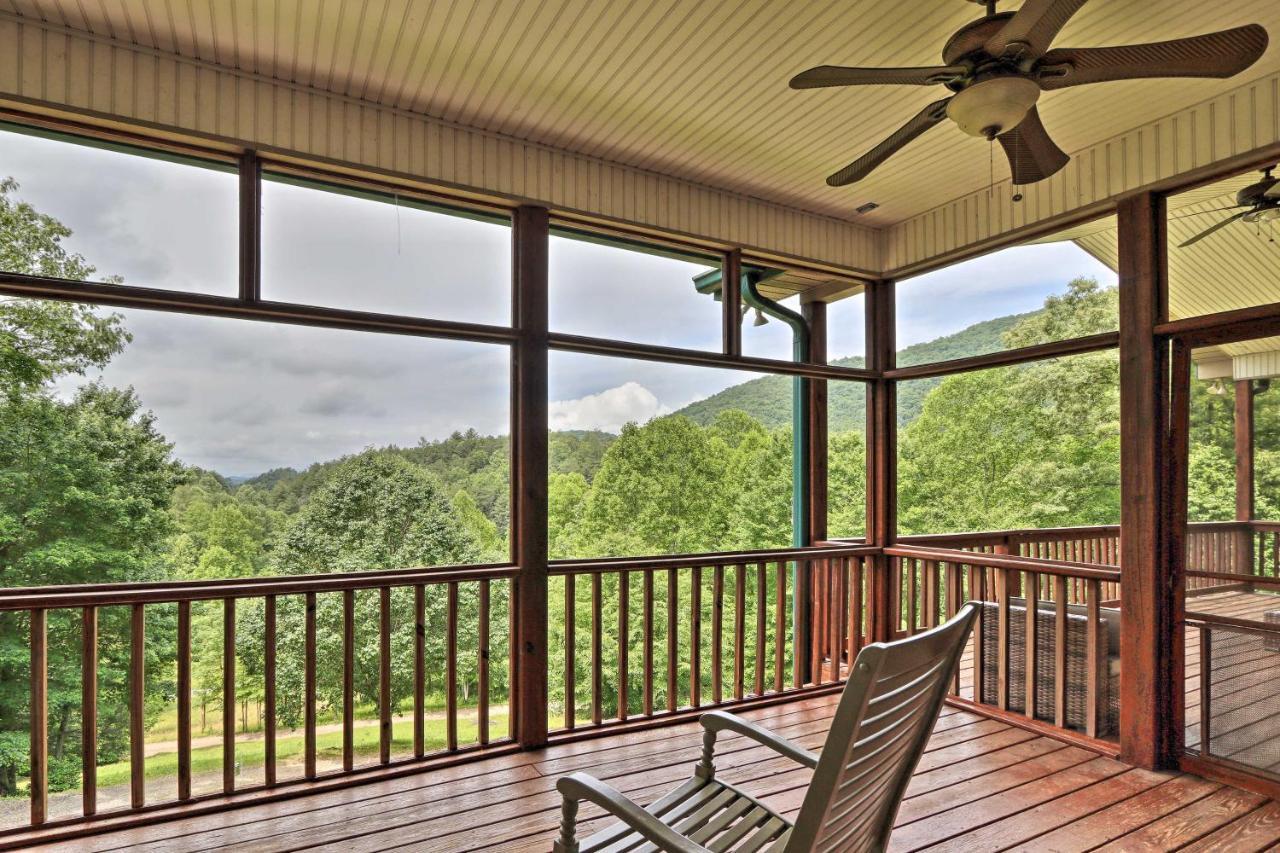 Expansive Home On 16 Acres With Smoky Mountain Views Murphy Kültér fotó