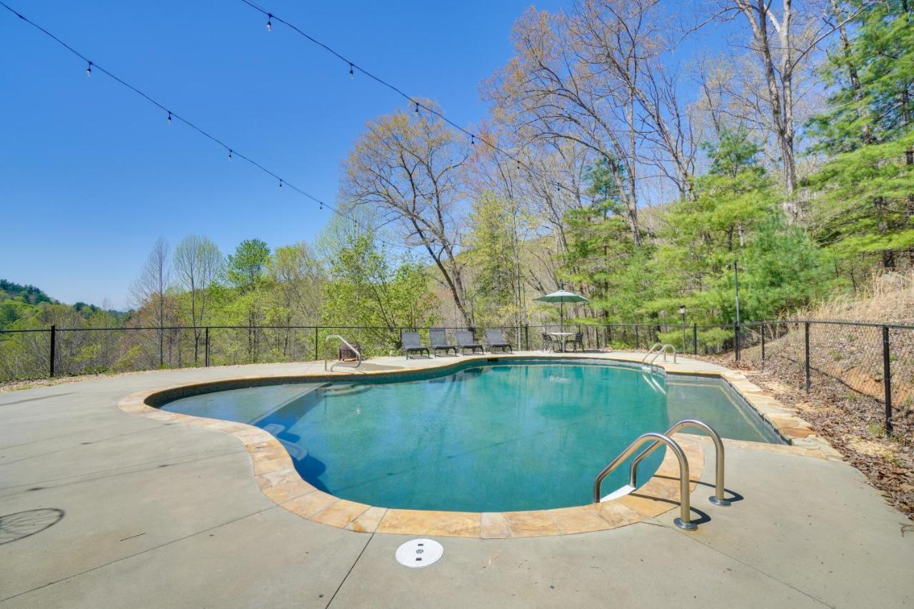 Expansive Home On 16 Acres With Smoky Mountain Views Murphy Kültér fotó